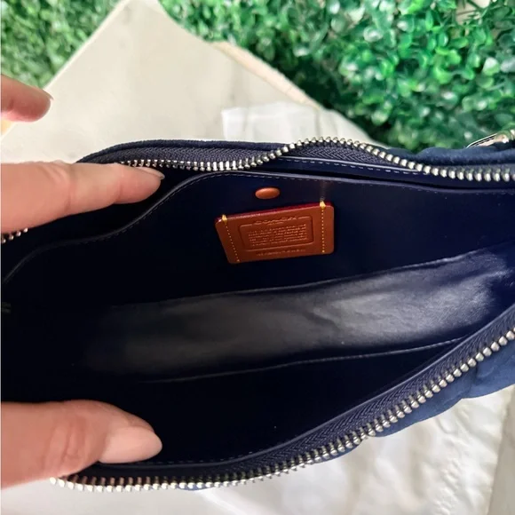 Coach Quilted Velvet Navy Mira Shoulder Crossbody Bag NWT - Picture 10 of 11